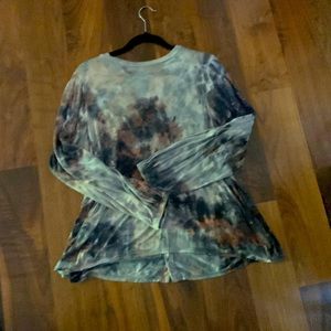 Errant Top size small